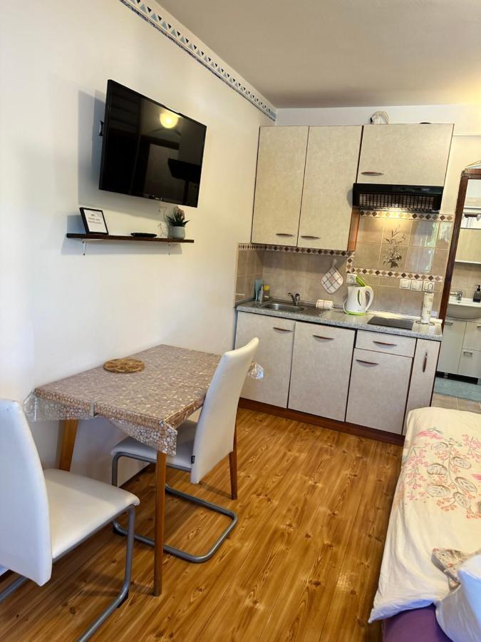 Apartma Angelika Portoroz Bagian luar foto